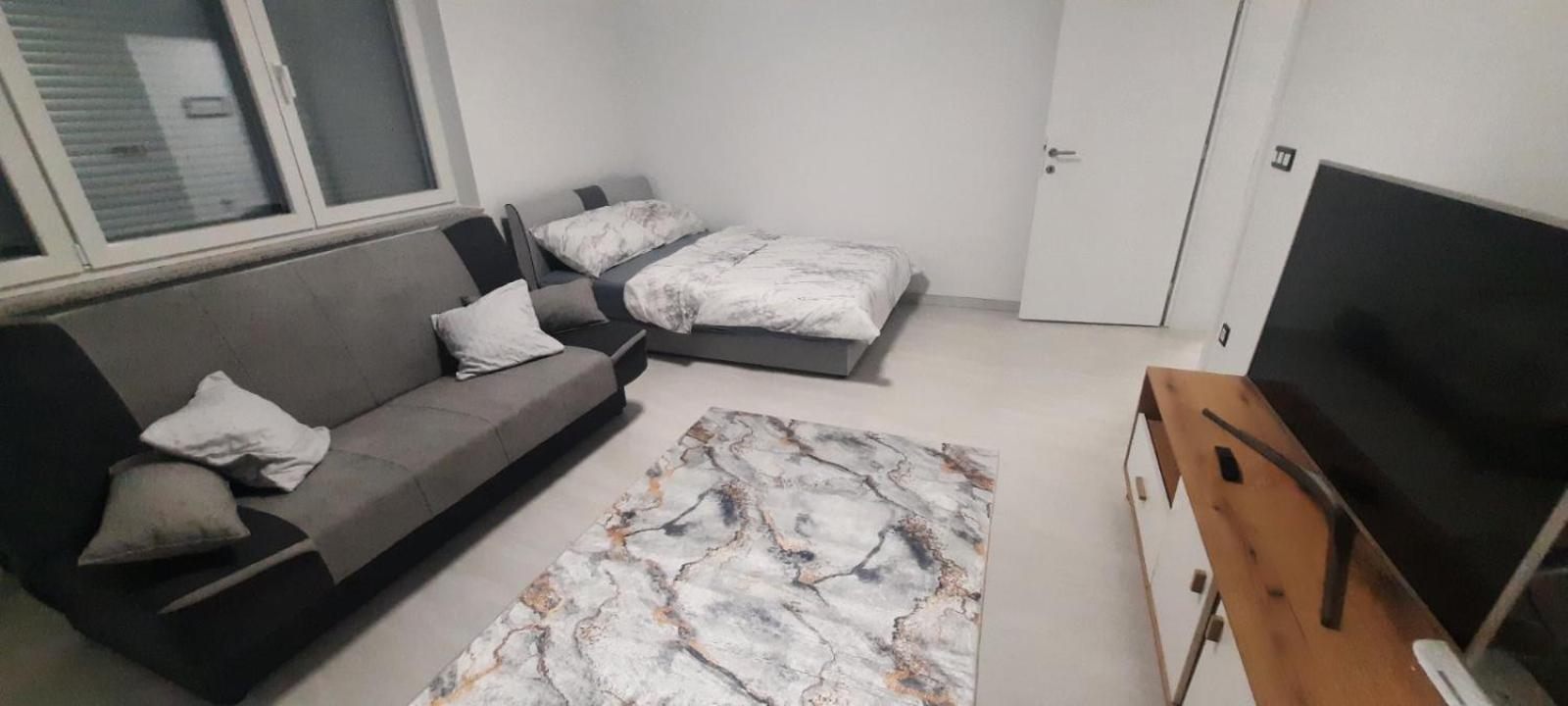 White House Apartment