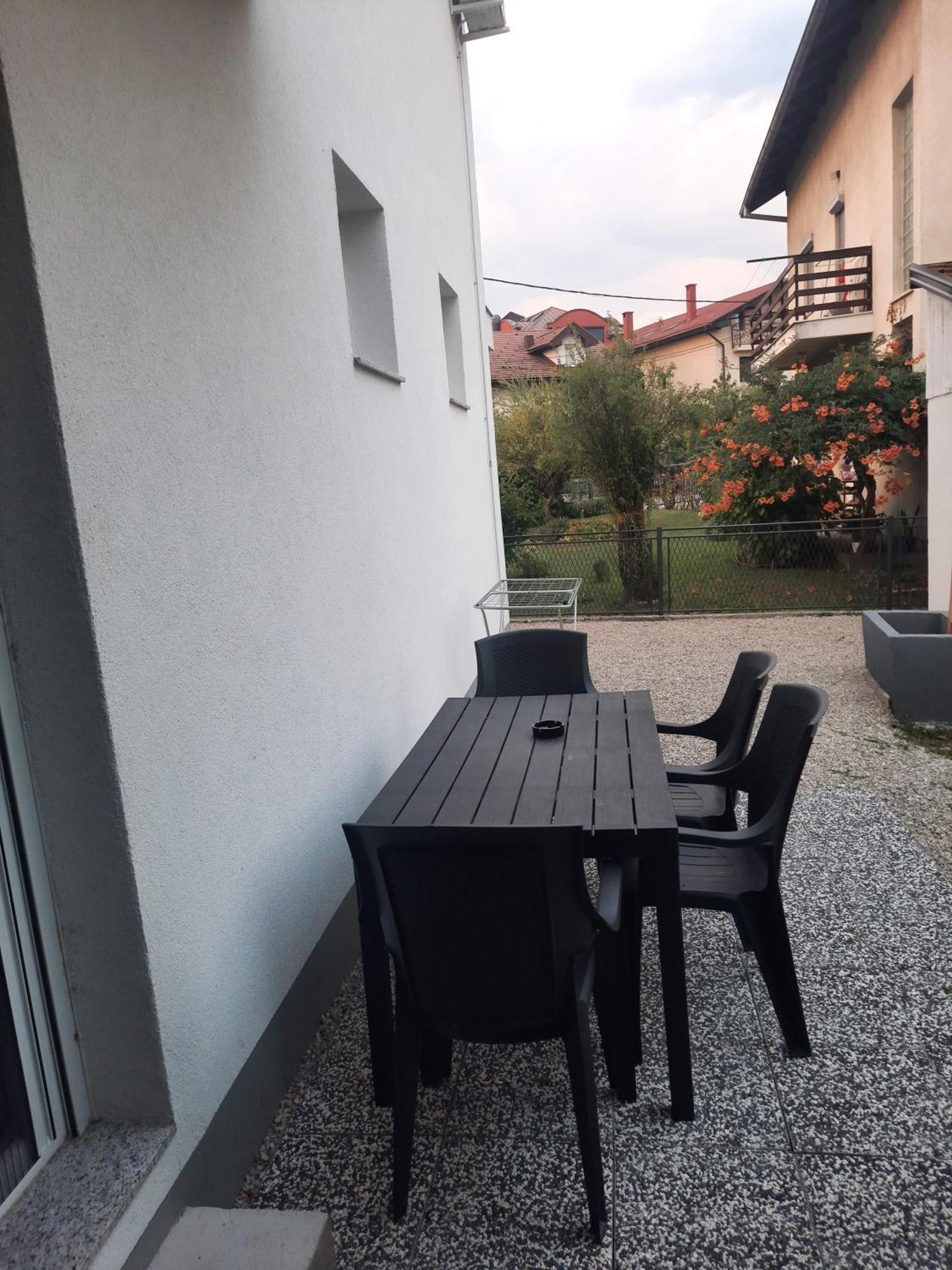 Apartment White House Bihać